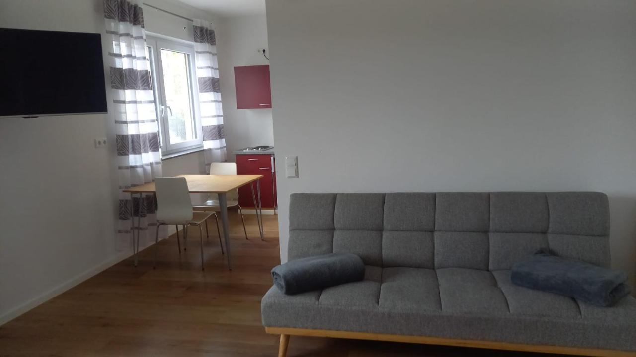 Katjas Ferienwohnungen Giebelstadt 外观 照片