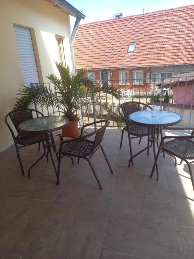 Katjas Ferienwohnungen Giebelstadt 外观 照片